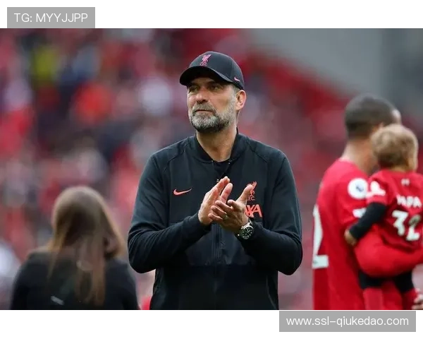 朗斯主帅谈逆袭心路：团队信念与战术纪律